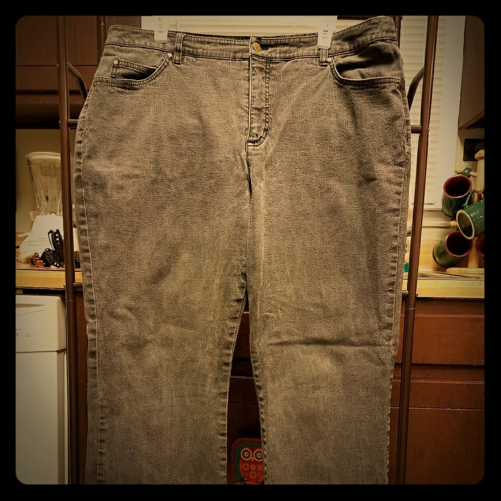 Jones New York signature jeans